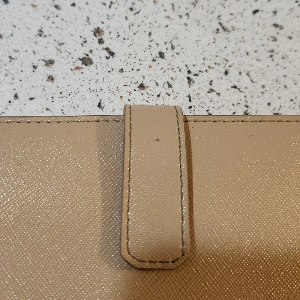 14th & Union Tan Large Bifold Wallet